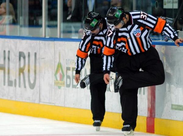 KHL_referee