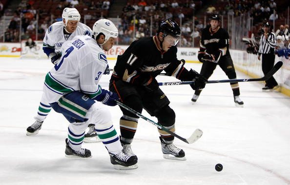 Anaheim-vs-Vancouver