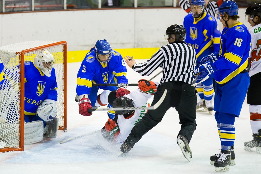 HUNUKR U20 B