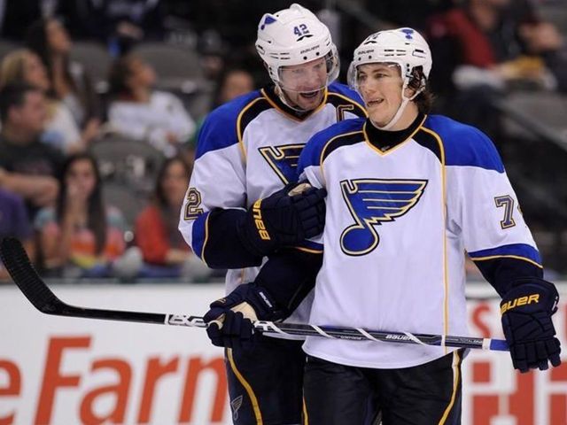 backes_oshie