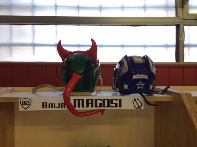 magosi_sisak