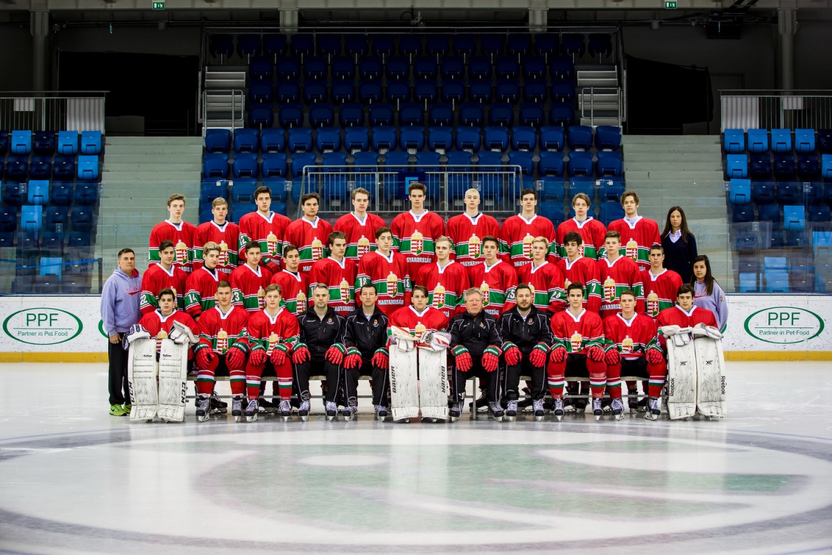 hun_u18_team_1_resize