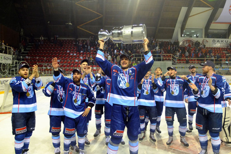 HOKEJ-TL: Banská Bystrica - Nitra