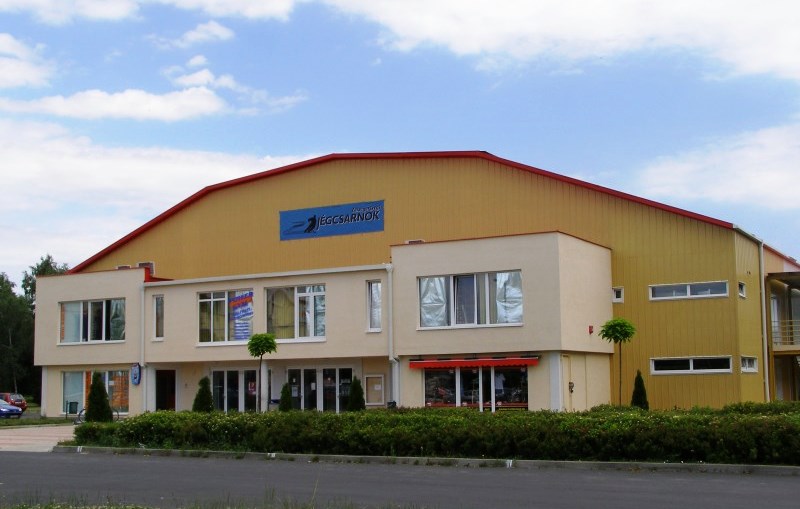 zalaegerszeg jegcsarnok