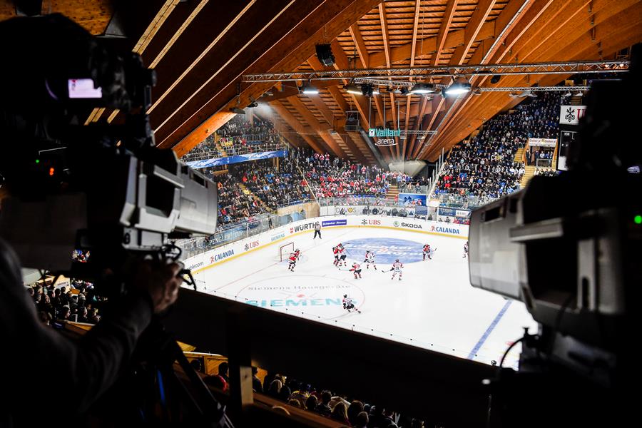 EISHOCKEY SPENGLER CUP 2015 YEKATERINBURG TEAM CANADA