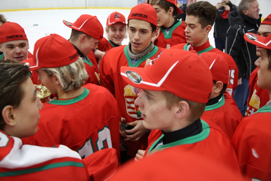 HUN U16 kanada b