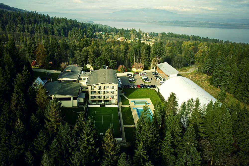 altis resort