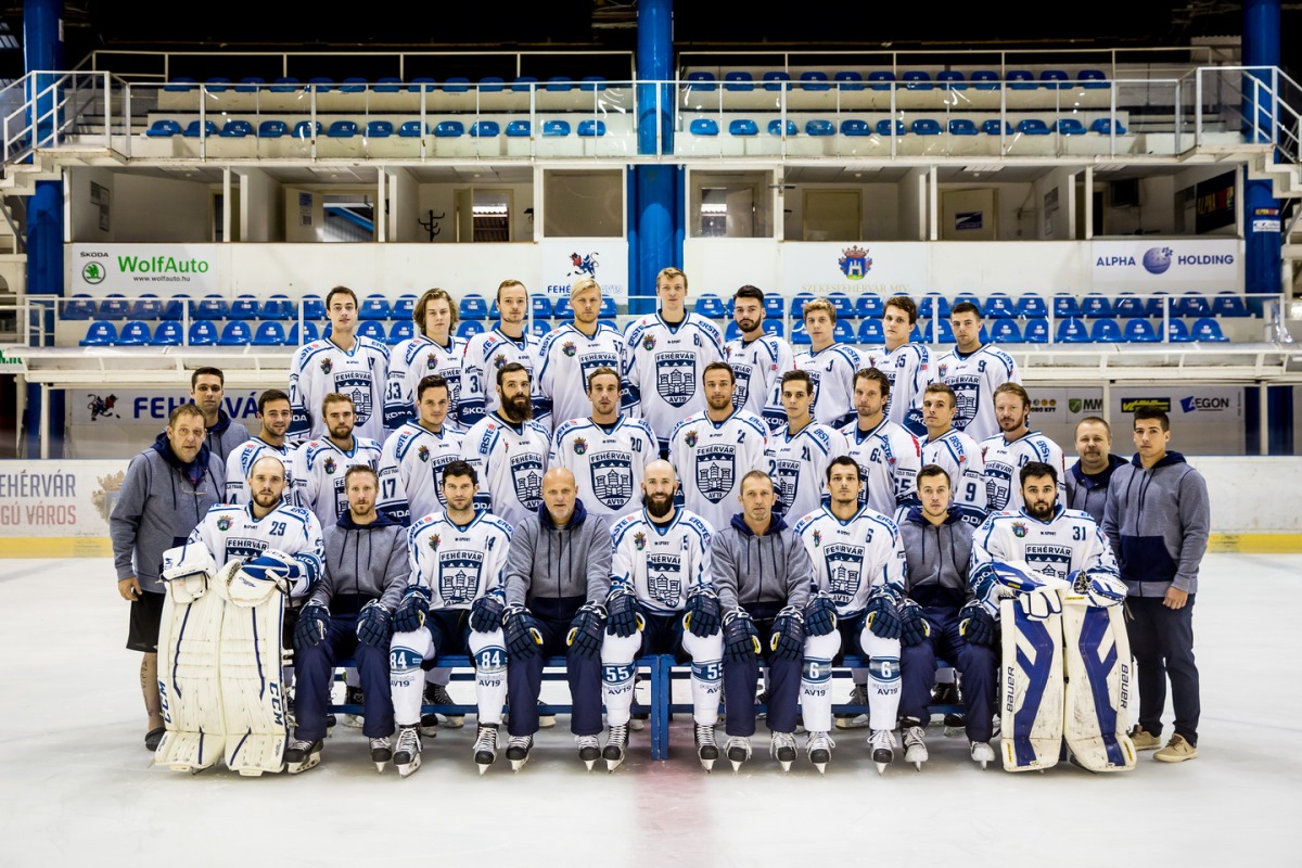 AVS EBEL csapatkep 2016_17