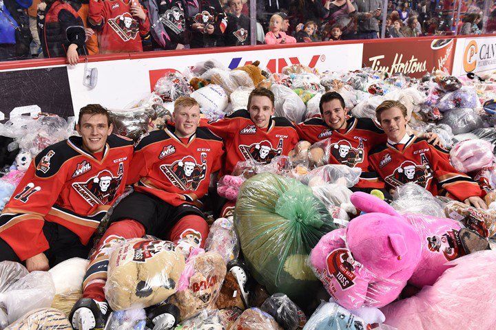 teddy bear toss1