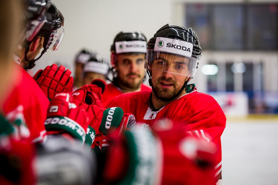 dubek-val
