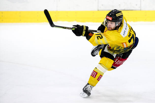 Ice hockey, Eishockey - ICEHL, Ljubljana vs Capitals LJUBLJANA,SLOVENIA,24.FEB.22 - ICE HOCKEY - ICE Hockey League, HK