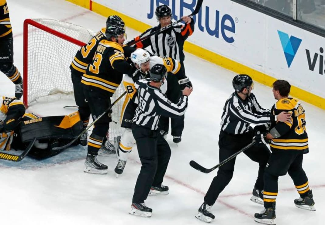 Trending-Brad-Marchand-And-Tristan-Jarry-Fight-Video-Clip[1]