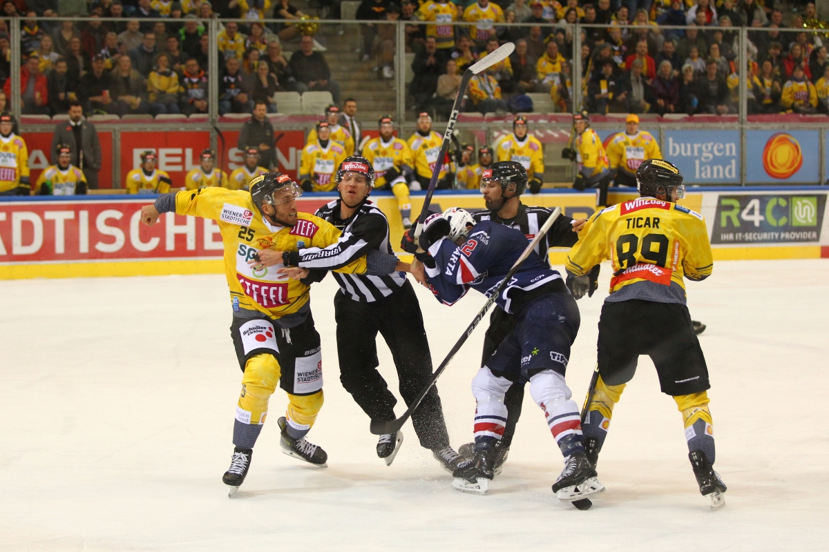 PH-VIENNACAPITALS-VIC-vs.-AVS feh wardley atkinson