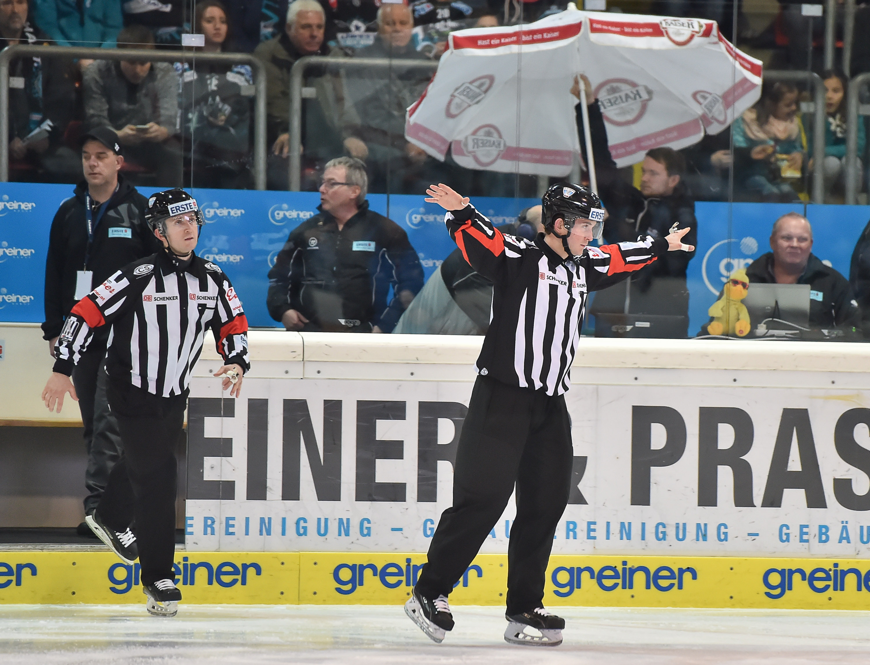 Eishockey-Liwest-Black-Wings-Linz-vs-HC-Bozen-28.02.2016-3-2